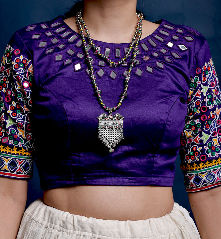 Navratri phone strap

Navratri special phone strap design

Garba night phone strap

Dandiya festival phone accessory

Navratri oxidized jewelry phone strap

Traditional Navratri necklace phone strap

Navratri fashion phone cover

Navratri special phone strap with pearls

Garba outfit matching phone strap