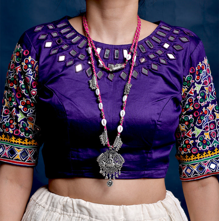 Navratri phone strap

Navratri special phone strap design

Garba night phone strap

Dandiya festival phone accessory

Navratri oxidized jewelry phone strap

Traditional Navratri necklace phone strap

Navratri fashion phone cover

Navratri special phone strap with pearls

Garba outfit matching phone strap